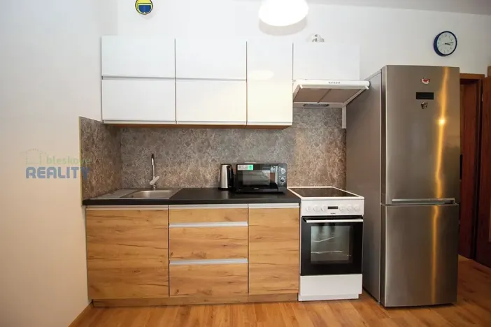Pronájem bytu 1+kk, Brandýs nad Labem-Stará Boleslav, Hlavenecká, 36 m2