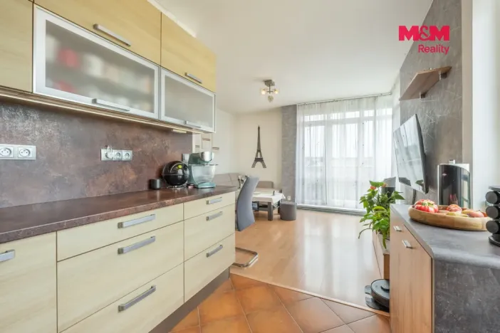 Prodej bytu 2+kk, Praha - Suchdol, Holubí, 40 m2