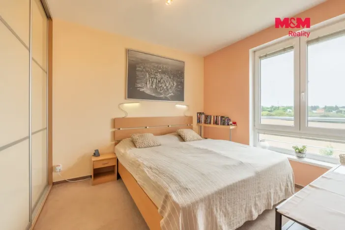 Prodej bytu 2+kk, Praha - Suchdol, Holubí, 40 m2