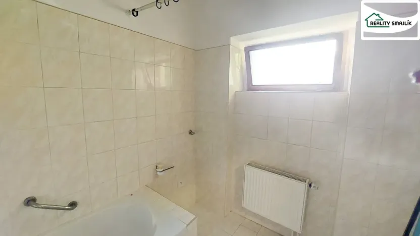 Pronájem bytu 2+1, Cheb, 26. dubna, 80 m2