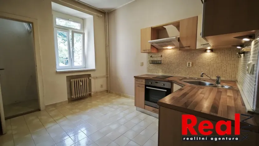 Pronájem bytu 1+1, Brno - Veveří, Čápkova, 42 m2