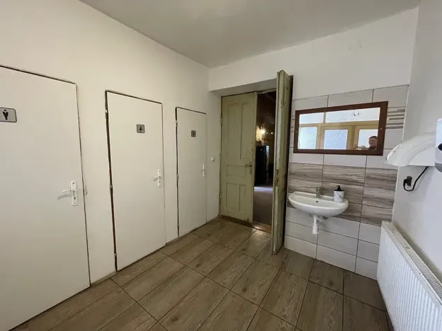 Prodej restaurace, Rakvice, Dolní, 400 m2