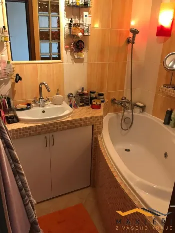Pronájem bytu 4+1, Nová Bystřice, Tovární, 82 m2