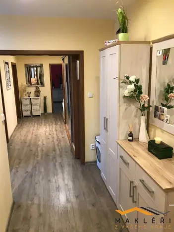 Pronájem bytu 4+1, Nová Bystřice, Tovární, 82 m2
