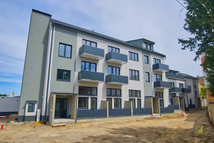 Prodej bytu 1+kk, Břeclav, 37 m2