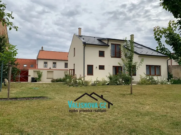 Pronájem rodinného domu, Kroměříž, 155 m2