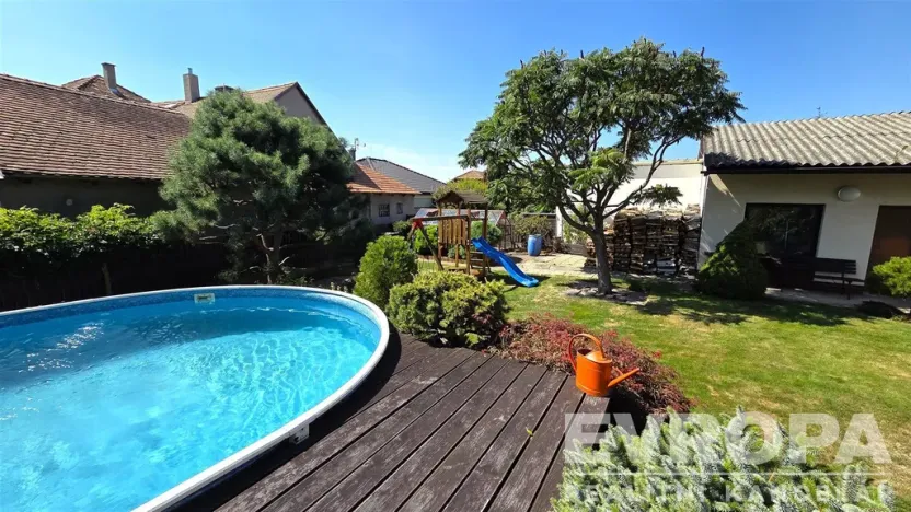 Prodej rodinného domu, Srch, Na Pašti, 240 m2