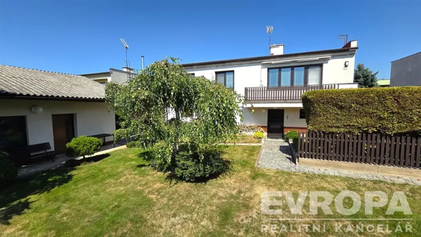 Prodej rodinného domu, Srch, Na Pašti, 240 m2