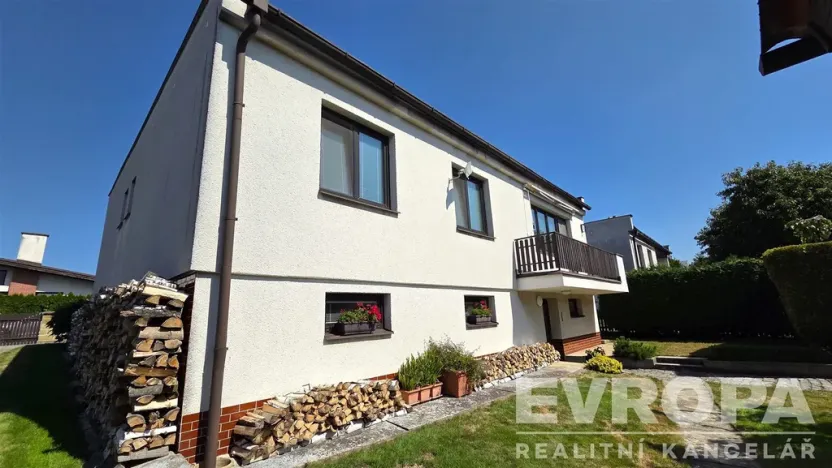 Prodej rodinného domu, Srch, Na Pašti, 240 m2