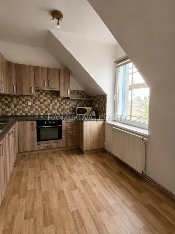 Pronájem bytu 2+1, Třeboň, Vodárenská, 60 m2