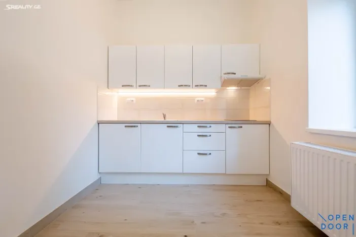 Pronájem bytu 1+kk, Praha - Libeň, Kurta Konráda, 25 m2