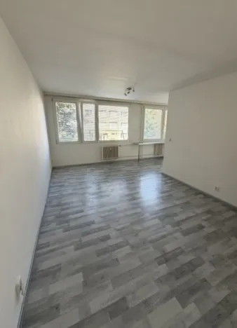 Pronájem bytu 1+kk, Beroun, Karla Čapka, 38 m2