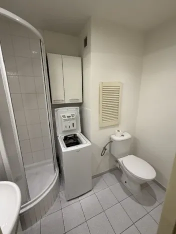 Pronájem bytu 1+kk, Beroun, Karla Čapka, 38 m2