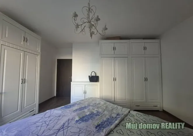 Pronájem bytu 2+kk, Praha - Hostivař, Rižská, 57 m2