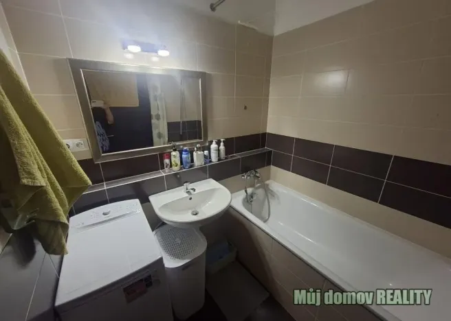 Pronájem bytu 2+kk, Praha - Hostivař, Rižská, 57 m2