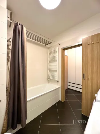 Pronájem bytu 1+kk, Praha - Dolní Měcholupy, Kardausova, 32 m2