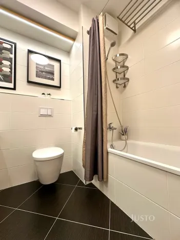 Pronájem bytu 1+kk, Praha - Dolní Měcholupy, Kardausova, 32 m2