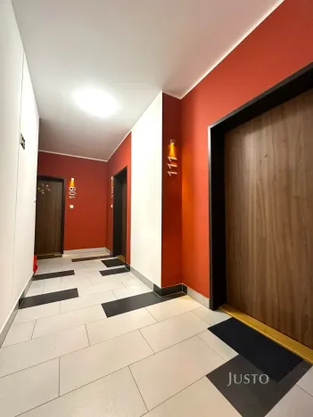 Pronájem bytu 1+kk, Praha - Dolní Měcholupy, Kardausova, 32 m2