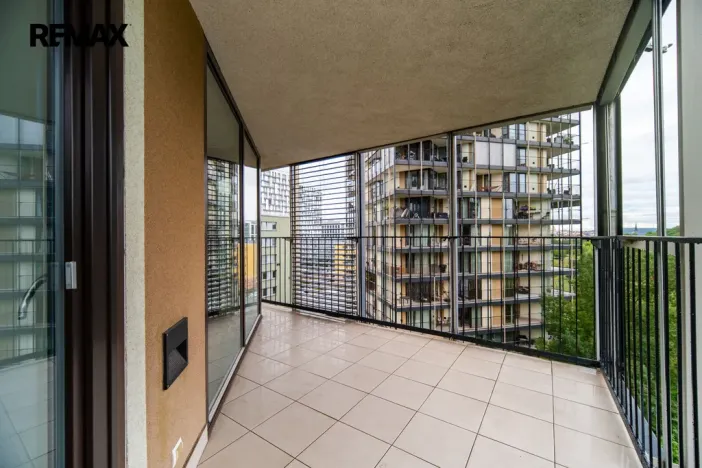 Pronájem bytu 1+kk, Praha - Žižkov, Pitterova, 44 m2