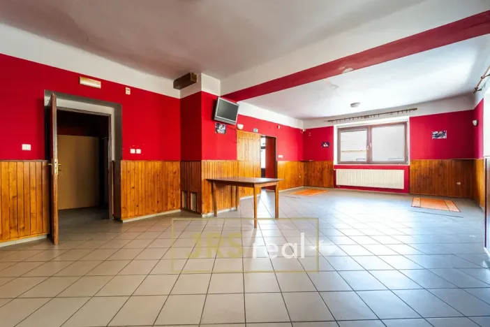 Prodej restaurace, Popice, 498 m2