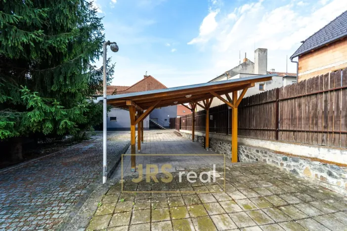 Prodej restaurace, Popice, 498 m2