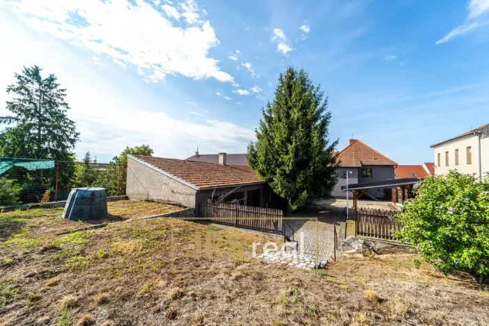 Prodej restaurace, Popice, 498 m2