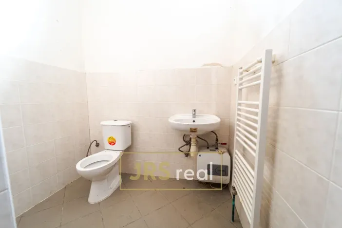 Prodej činžovního domu, Popice, 498 m2