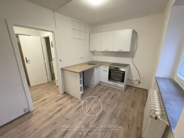 Pronájem bytu 1+1, Plzeň, Kyjevská, 28 m2