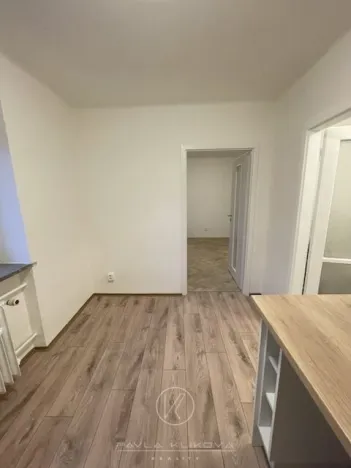 Pronájem bytu 1+1, Plzeň, Kyjevská, 28 m2