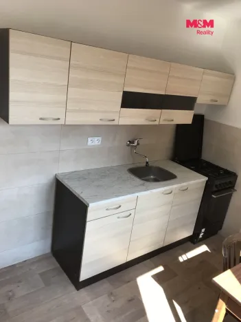 Pronájem bytu 1+1, Olomouc, Křižíkova, 37 m2