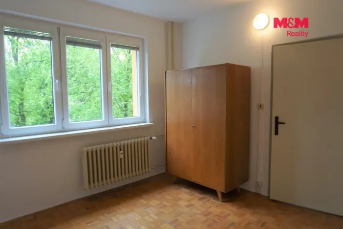 Pronájem bytu 3+1, Otrokovice - Kvítkovice, Hlavní, 60 m2