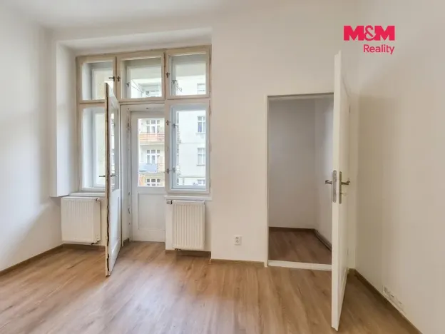 Pronájem bytu 2+kk, Praha - Vršovice, Bulharská, 48 m2