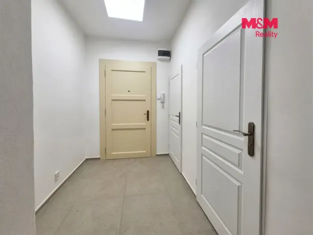 Pronájem bytu 2+kk, Praha - Vršovice, Bulharská, 48 m2