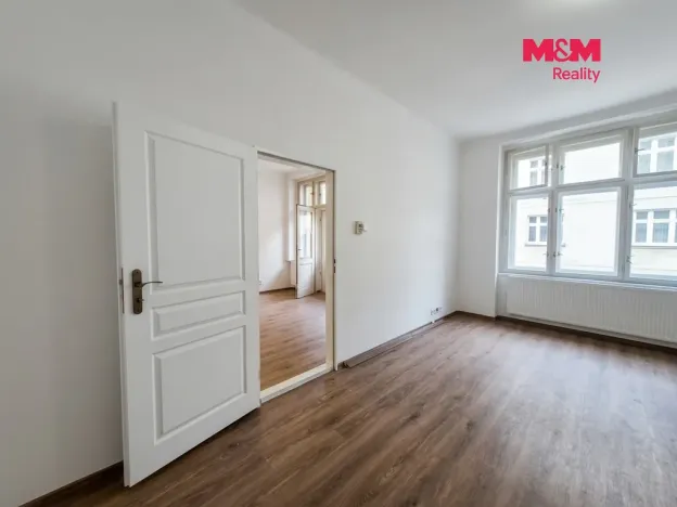Pronájem bytu 2+kk, Praha - Vršovice, Bulharská, 48 m2