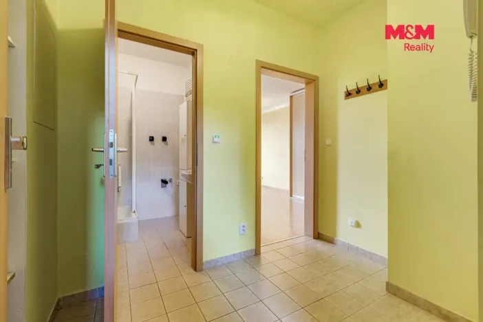 Prodej bytu 1+kk, Beroun - Beroun-Město, U Židovského hřbitova, 41 m2