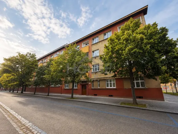 Prodej bytu 3+1, Praha, Prouzova, 75 m2