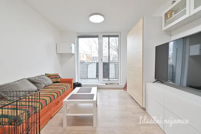 Pronájem bytu 2+kk, Rosice, Na Vyhlídce, 55 m2