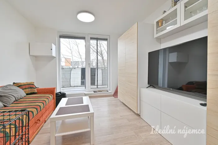 Pronájem bytu 2+kk, Rosice, Na Vyhlídce, 55 m2