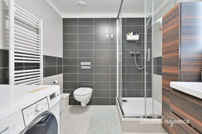 Pronájem bytu 2+kk, Rosice, Na Vyhlídce, 55 m2