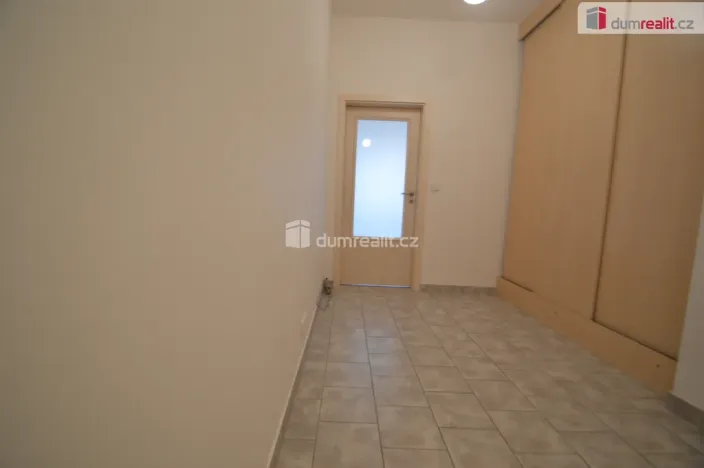 Pronájem bytu 2+kk, Praha - Hlubočepy, Silurská, 56 m2