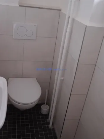 Pronájem bytu 2+1, Hradec Králové, Horova, 56 m2