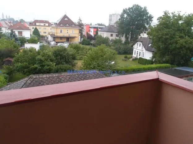 Pronájem bytu 2+1, Hradec Králové, Horova, 56 m2