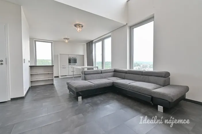 Pronájem bytu 2+kk, Brno - Lesná, Majdalenky, 76 m2