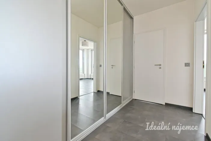 Pronájem bytu 2+kk, Brno - Lesná, Majdalenky, 76 m2