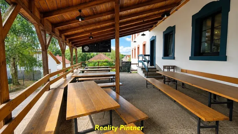 Prodej ubytování, Slapy, 680 m2