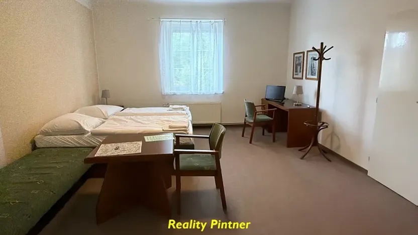 Prodej ubytování, Slapy, 680 m2