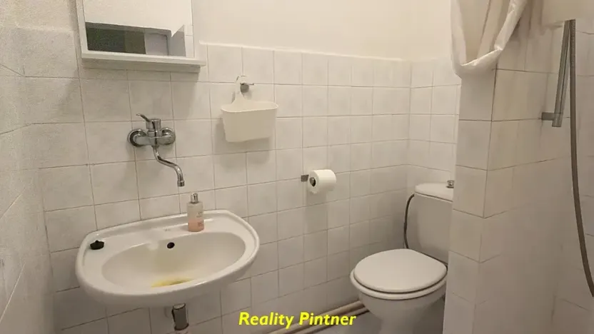 Prodej ubytování, Slapy, 680 m2