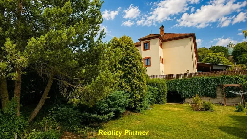 Prodej ubytování, Slapy, 680 m2