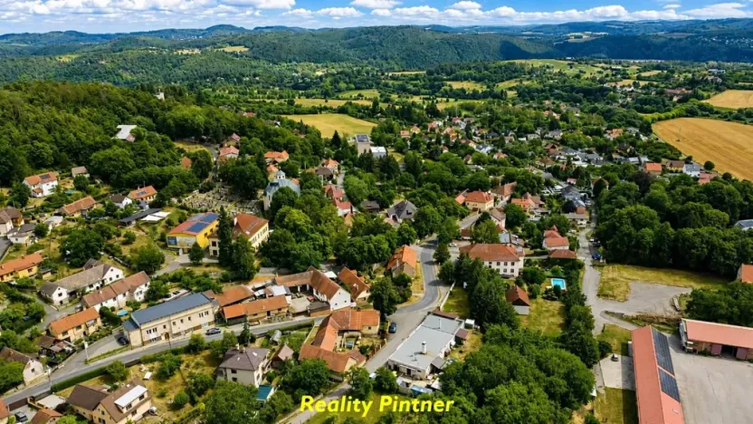 Prodej ubytování, Slapy, 680 m2