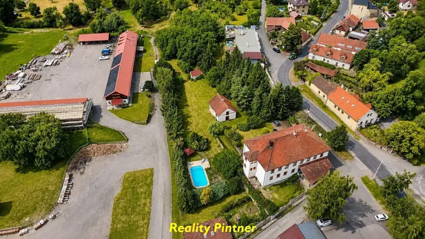 Prodej ubytování, Slapy, 680 m2